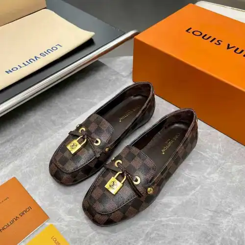 Louis Vuitton Shoes for Women's Louis Vuitton Sandals #B62064