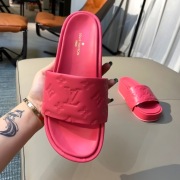 Louis Vuitton Shoes for Women's Louis Vuitton Slippers #99907396