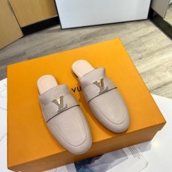 Louis Vuitton Shoes for Women's Louis Vuitton Slippers #B35278