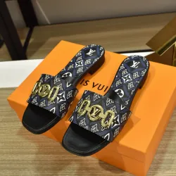Louis Vuitton Shoes for Women's Louis Vuitton Slippers #B50411