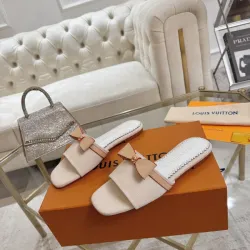 Louis Vuitton Shoes for Women's Louis Vuitton Slippers #B50665