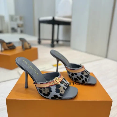 Louis Vuitton Shoes for Women's Louis Vuitton Slippers #B62836