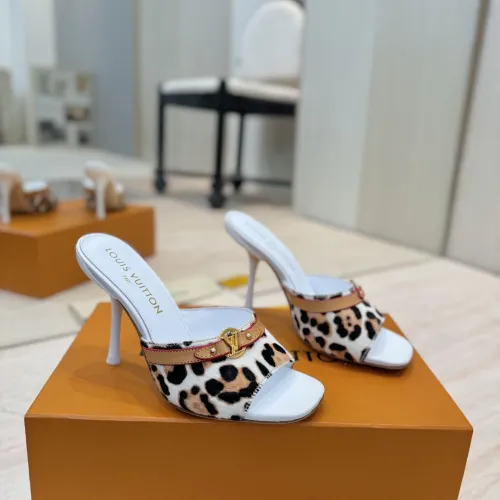 Louis Vuitton Shoes for Women's Louis Vuitton Slippers #B62839
