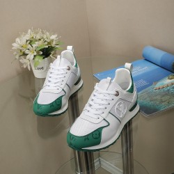 Louis Vuitton Shoes for Women's Louis Vuitton Sneakers #B37262