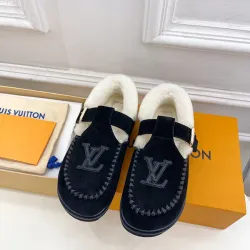 Louis Vuitton Shoes for Women's Louis Vuitton Sneakers #B44403