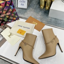 Louis Vuitton Shoes for Women's Louis Vuitton boots #99915693