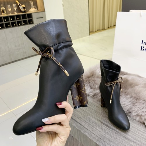 Louis Vuitton Shoes for Women's Louis Vuitton boots #99915708