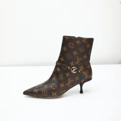 Louis Vuitton Shoes for Women's Louis Vuitton boots #B55634