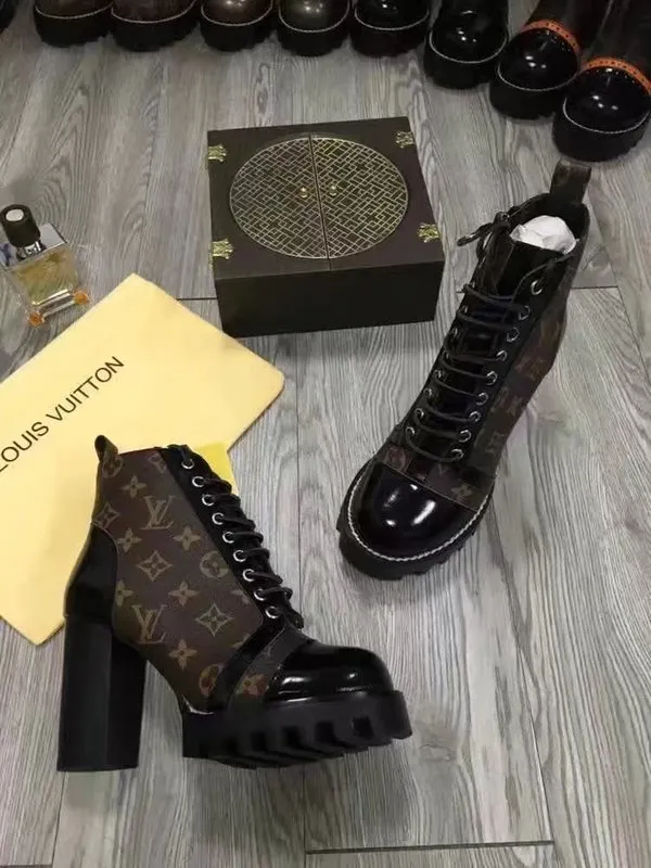 Buy Cheap Women&#39;s Louis Vuitton boots #9102072 from www.topbagsale.com/product-category/neverfull-bag/