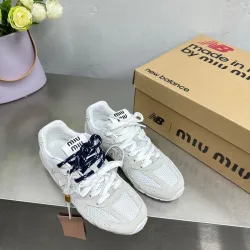 Miu Miu Shoes for MIUMIU Sneakers #B35104