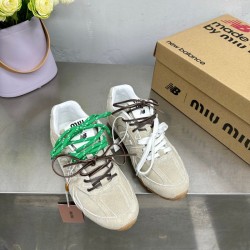 Miu Miu Shoes for MIUMIU Sneakers #B35106
