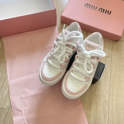 Miu Miu Shoes for Women #9999925557