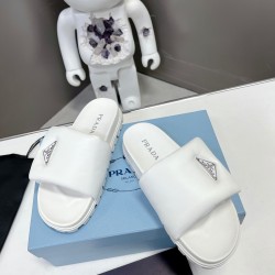 Prada Shoes for Women's Prada Slippers #9999927084