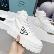 Prada Shoes for Women's Prada Sneakers #99920396