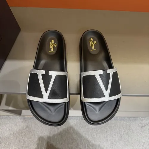 Valentino Shoes for VALENTINO Slippers for men #B62489