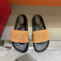 Valentino Shoes for VALENTINO Slippers for men #B63137