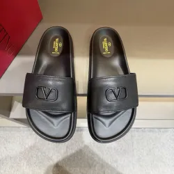 Valentino Shoes for VALENTINO Slippers for men #B63140