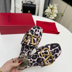 Valentino Shoes for VALENTINO Slippers for women #9999932235