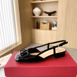 Valentino Shoes for VALENTINO Slippers for women #B36456