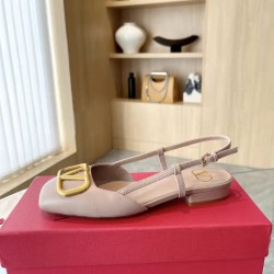 Valentino Shoes for VALENTINO Slippers for women #B36458