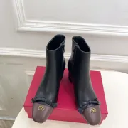 Valentino Shoes for VALENTINO boots for women #B56085