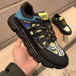 Versace shoes for men and women Versace Sneakers #99916602