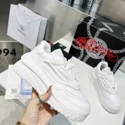 Versace shoes for men and women Versace Sneakers #99924390