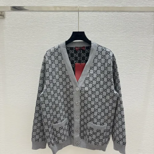 Gucci Monogrammed GG Jacquard V-Neck Cardigan in Grey Knit Fabric #B54515