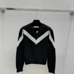 Valentino Women's Knitted Sweater Bold Black   White Chevron V   Neck Design for Luxury Fashion Enthusiasts #B56259 Valentino Women's Knitted Sweater Bold Black   White Chevron V   Neck Design for Luxury Fashion Enthusiasts #B56259