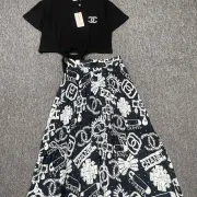 Chanel Fashion Tracksuits for Women #9999931824