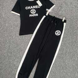 Chanel Fashion Tracksuits for Women #9999931828