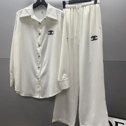 Chanel Fashion Tracksuits for Women #B51017