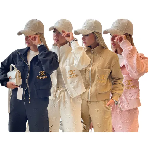 Chanel new Fashion Tracksuits for Women #B45343