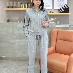 Dior Fashion Tracksuits for Women #9999928968