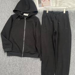 Gucci 2022 new Fashion Tracksuits for Women #999930602