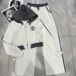  2024 new Fashion Tracksuits for Women #B36961