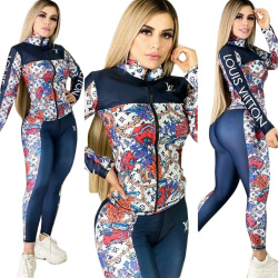 Louis Vuitton 2022 new Fashion Tracksuits for Women #999930758