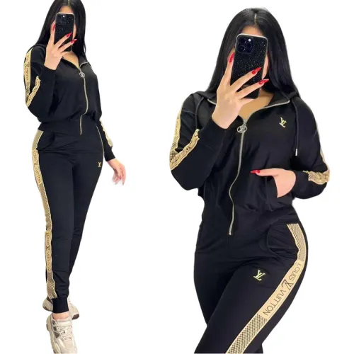 Louis Vuitton new Fashion Tracksuits for Women #B45531