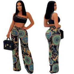 Versace 2022 new Fashion Tracksuits for Women #99924273