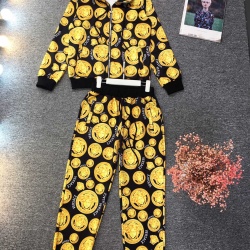 Versace 2022 new Fashion Tracksuits for Women #99925877